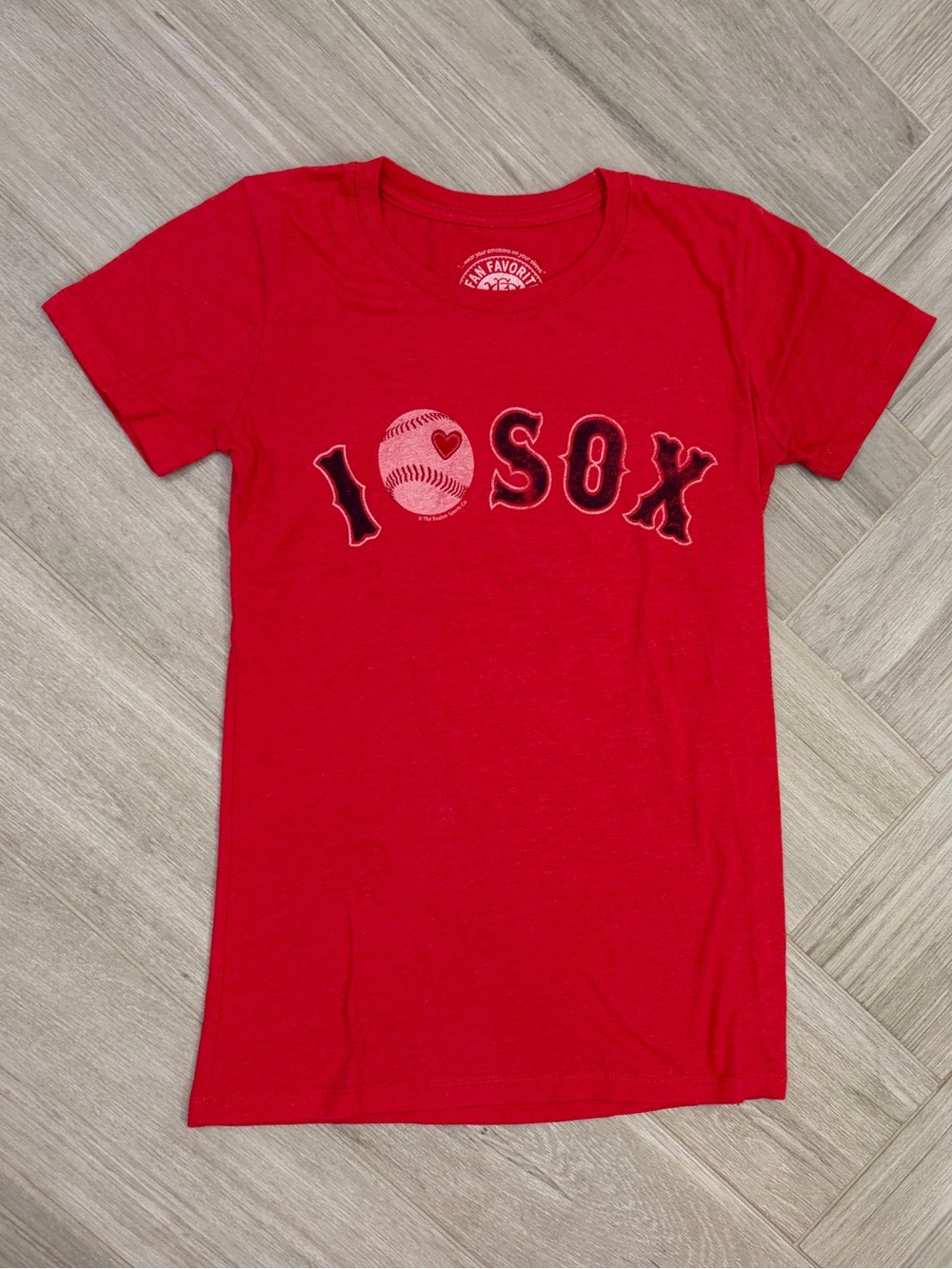 Boston Red Sox "I Love Sox' Graphic Tee V-Nexk Small